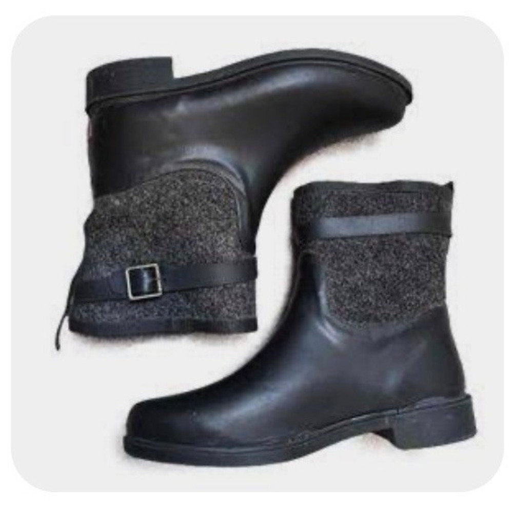 Chooka Herringbone Rain Boots Womens 8 Black Gray Buckled Fabric Mid 1412603